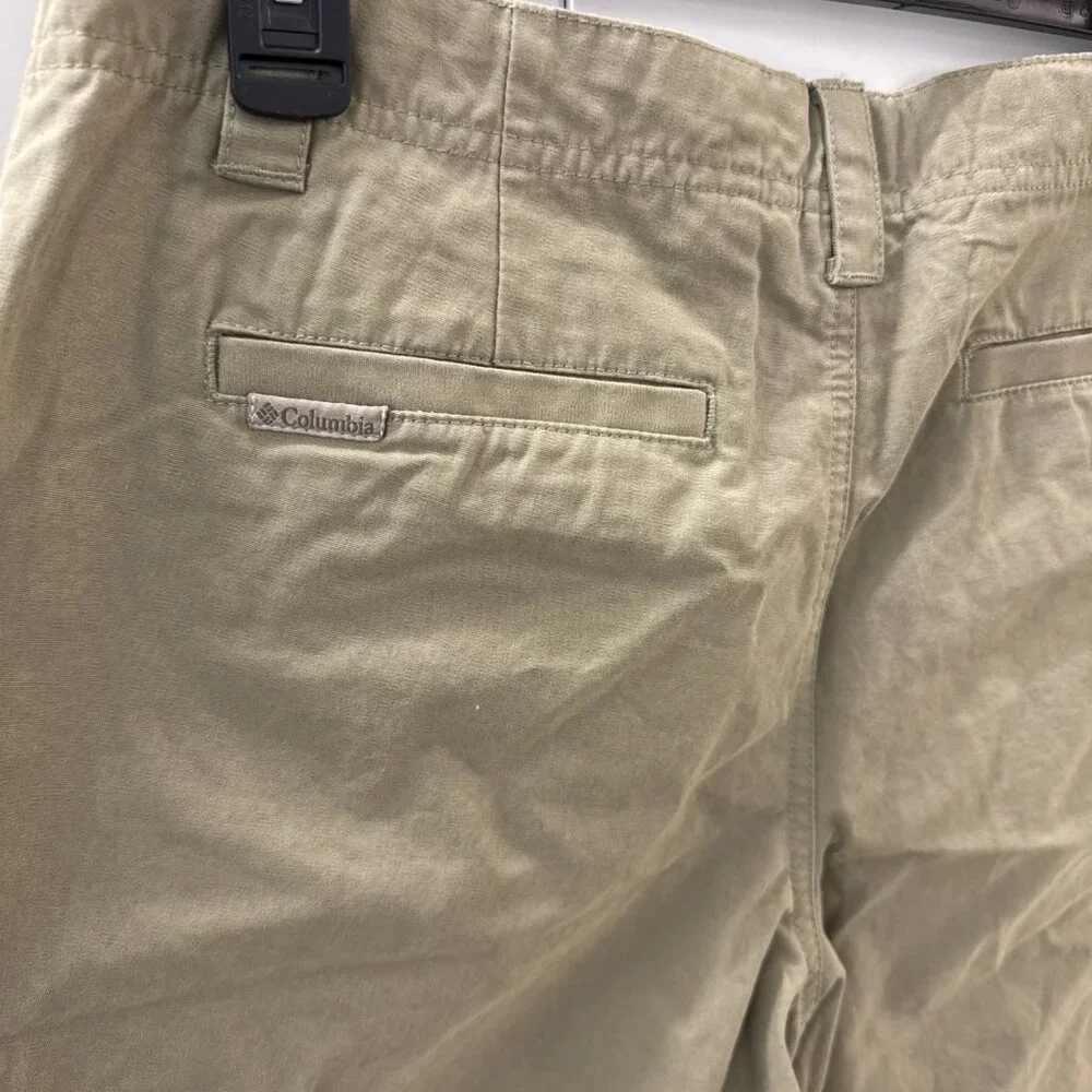 Columbia Hiking Shorts Womens‎ 10 Flat Front Chino